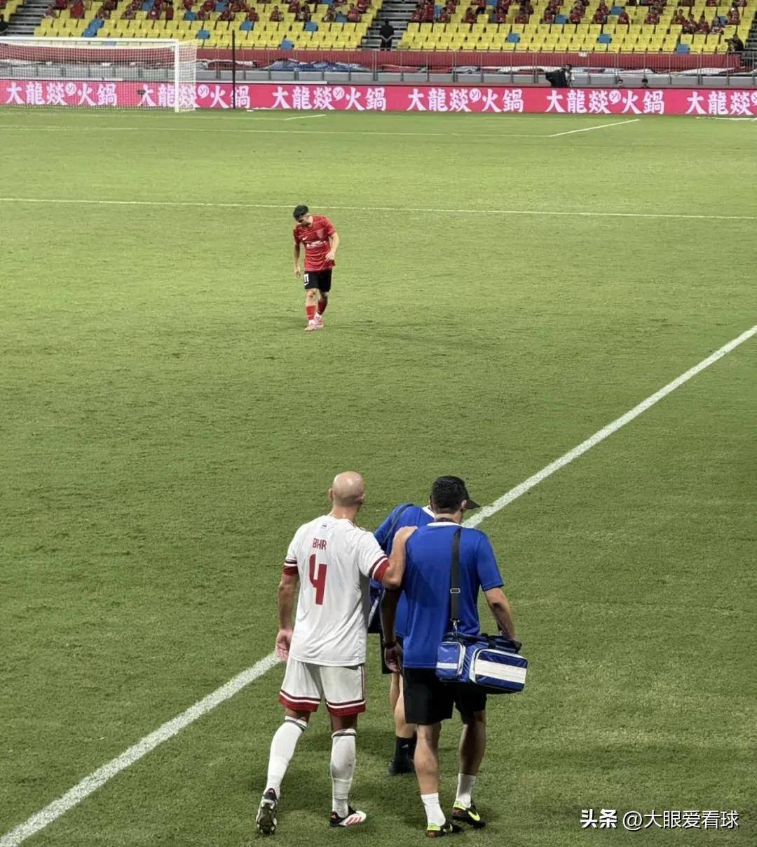 比赛中球队临时换人，取得奇效反超对手