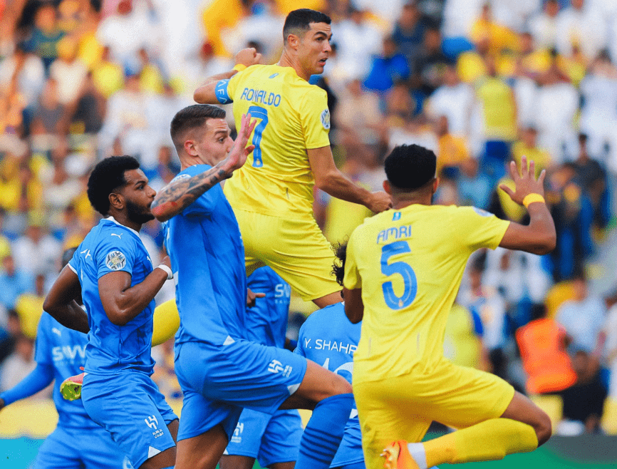 关于盖恩托获得胜利，迈出夺冠关键一步的信息