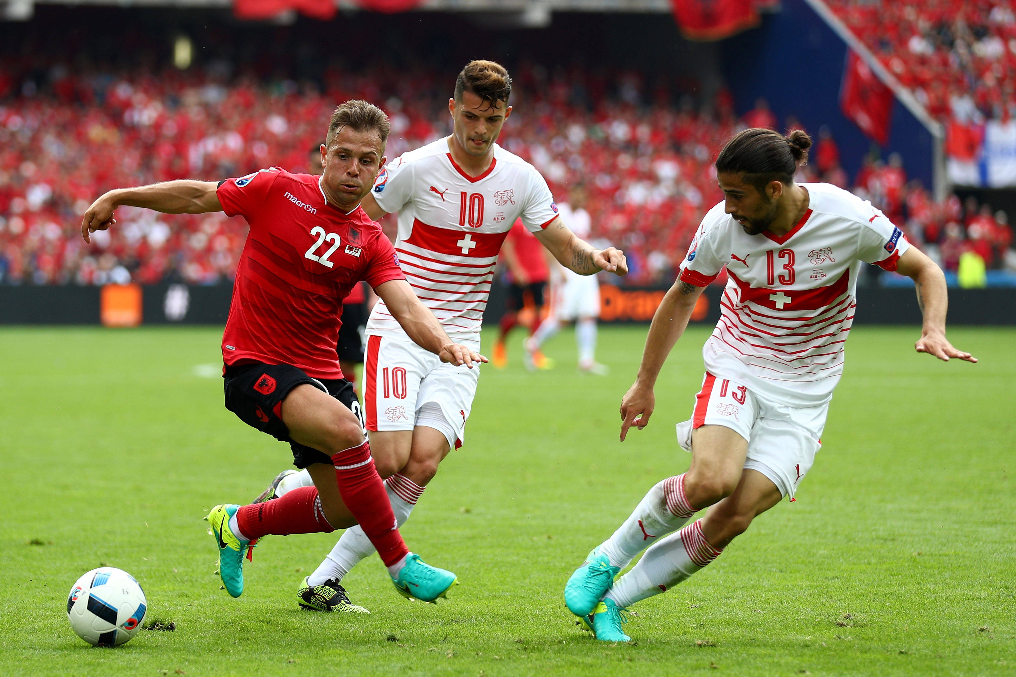 瑞典队对阵瑞士队争夺胜利的机会 瑞典队对阵瑞士队争夺胜利的机会