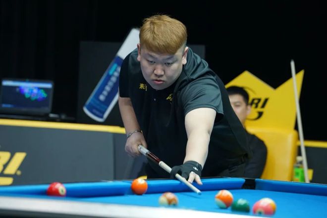 法国代表队再登擂台,实力雄厚赢得掌声 法国代表队再登擂台,实力雄厚赢得掌声