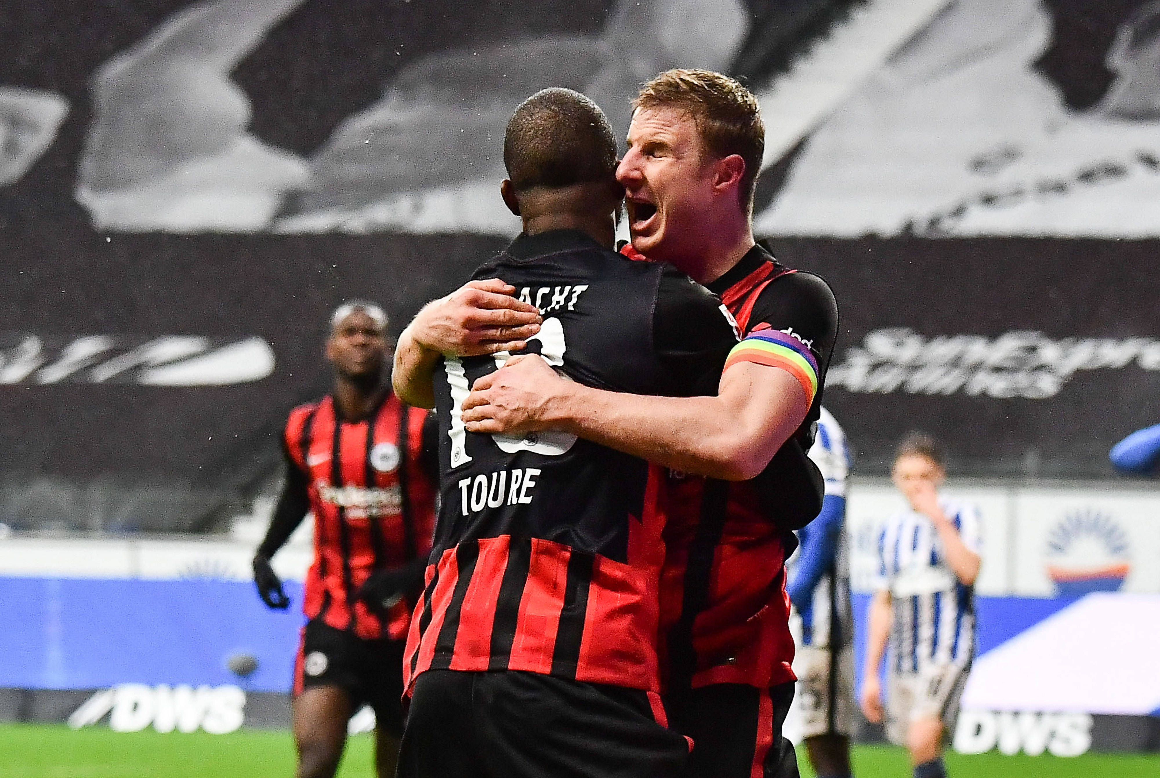 RB莱比锡主场不败,继续保持胜利步伐征服法兰克福的简单介绍 RB莱比锡主场不败,继续保持胜利步伐征服法兰克福的简单介绍