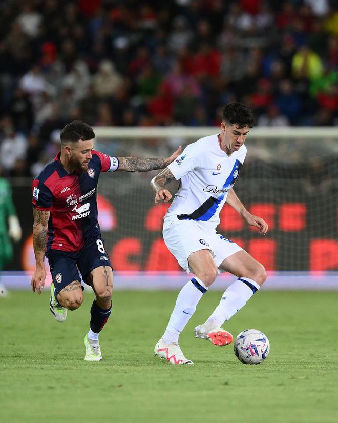 包含卡利亚里客场击败尤文图斯，造成意外的词条