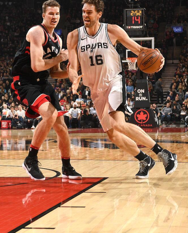 猛龙客场击败马刺,取得三连胜的简单介绍 猛龙客场击败马刺,取得三连胜的简单介绍