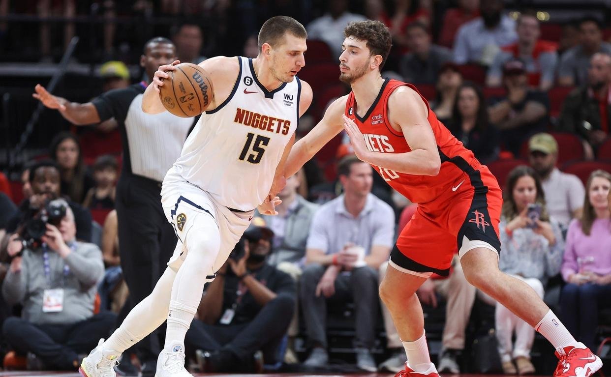 掘金前锋约基奇连续第二年当选总决赛MVP