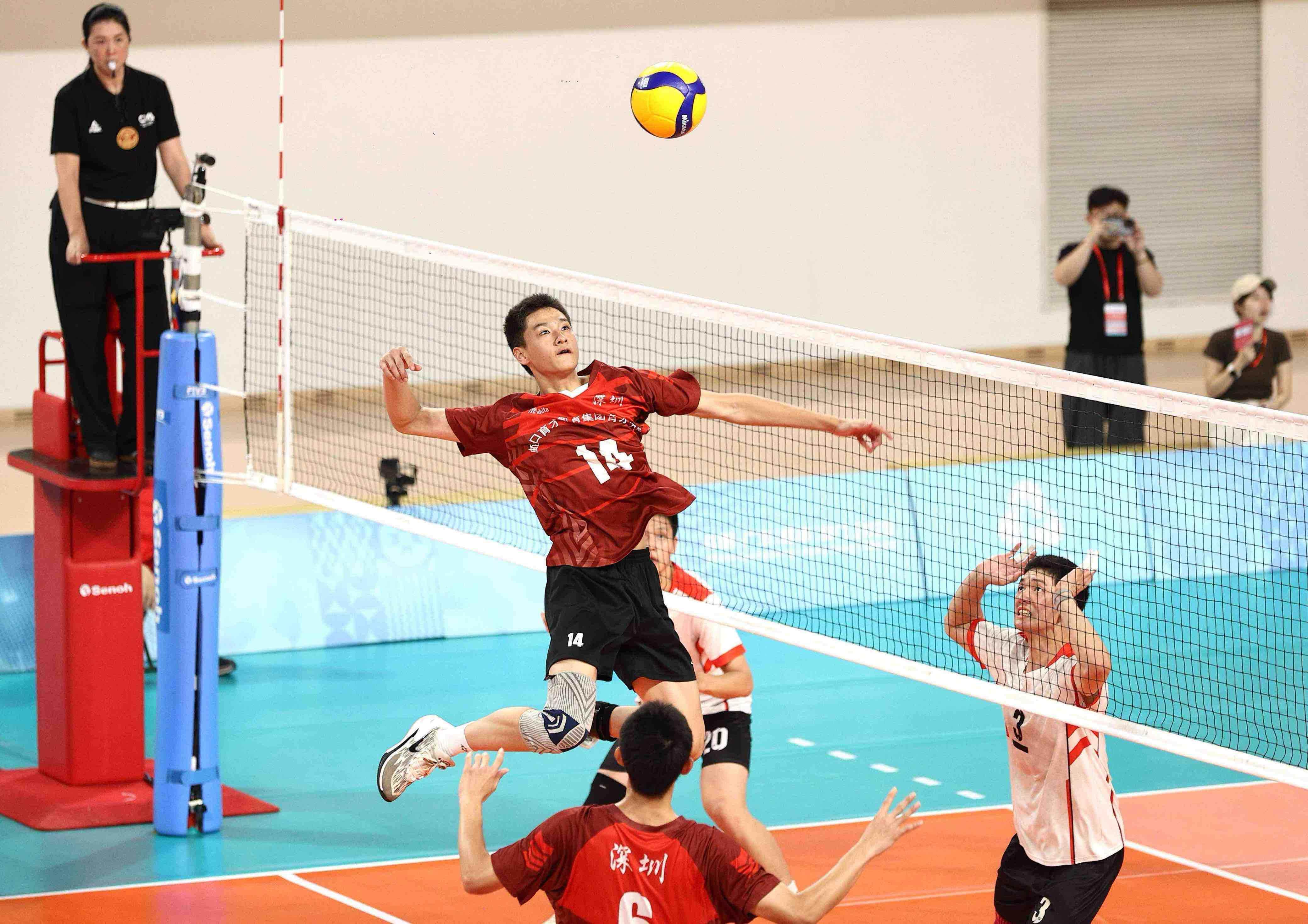 斯洛伐克排球队女运动员精彩拦网