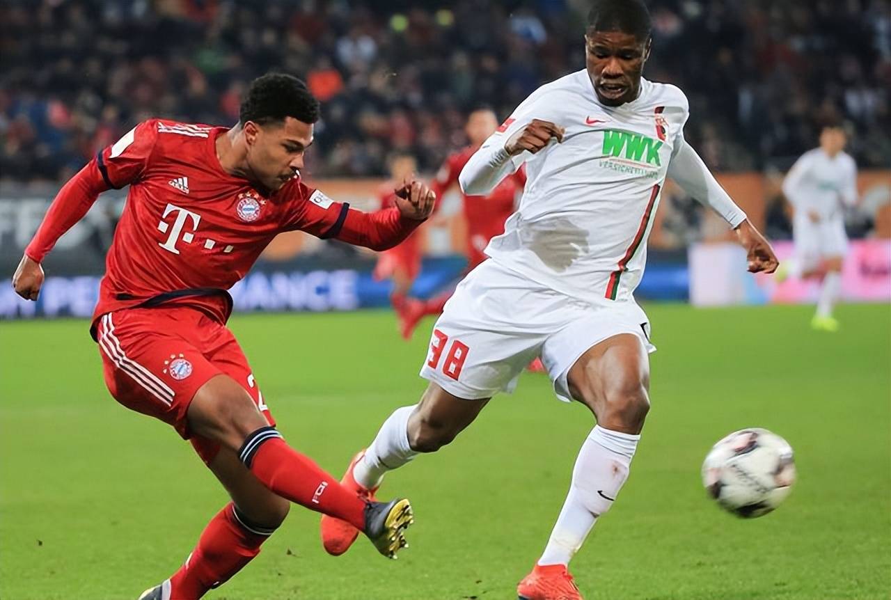 关于拜仁慕尼黑4-0大胜尤文图斯，德甲劲旅出色表现赢得赞誉的信息